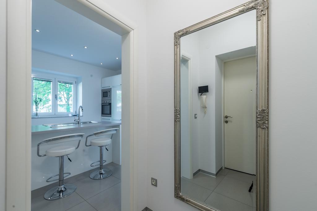 Fine Apartment Janeza Pavla Ljubljana Eksteriør billede